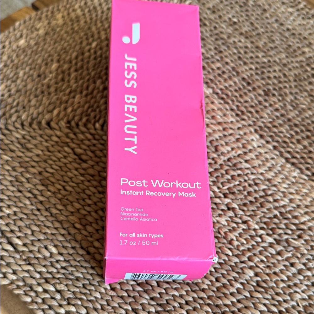 Pink Instant Recovery Mask
